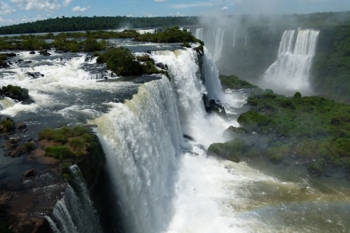 Iguazú-Wasserfälle